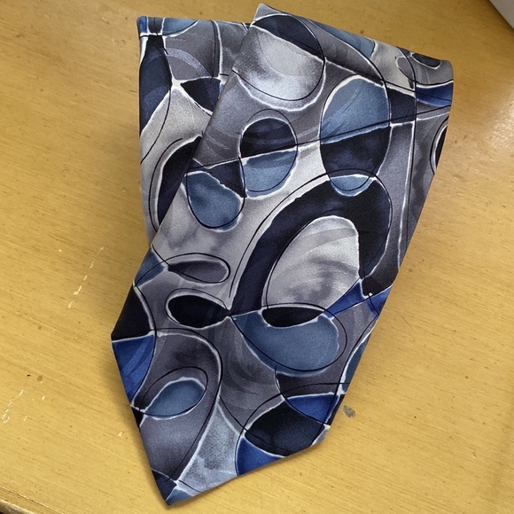 Jerry Garcia Blue Silk Tie EUC - Picture 4 of 4